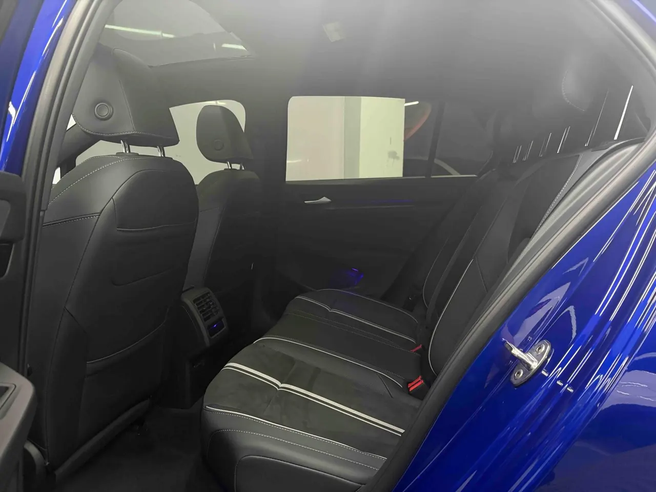 Volkswagen 2021 Golf 8 R-Line 1.4TSI 280TSI Automatic 12
