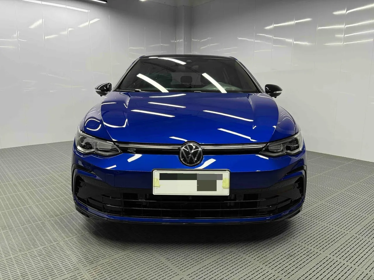 Volkswagen 2021 Golf 8 R-Line 1.4TSI 280TSI Automatic 3
