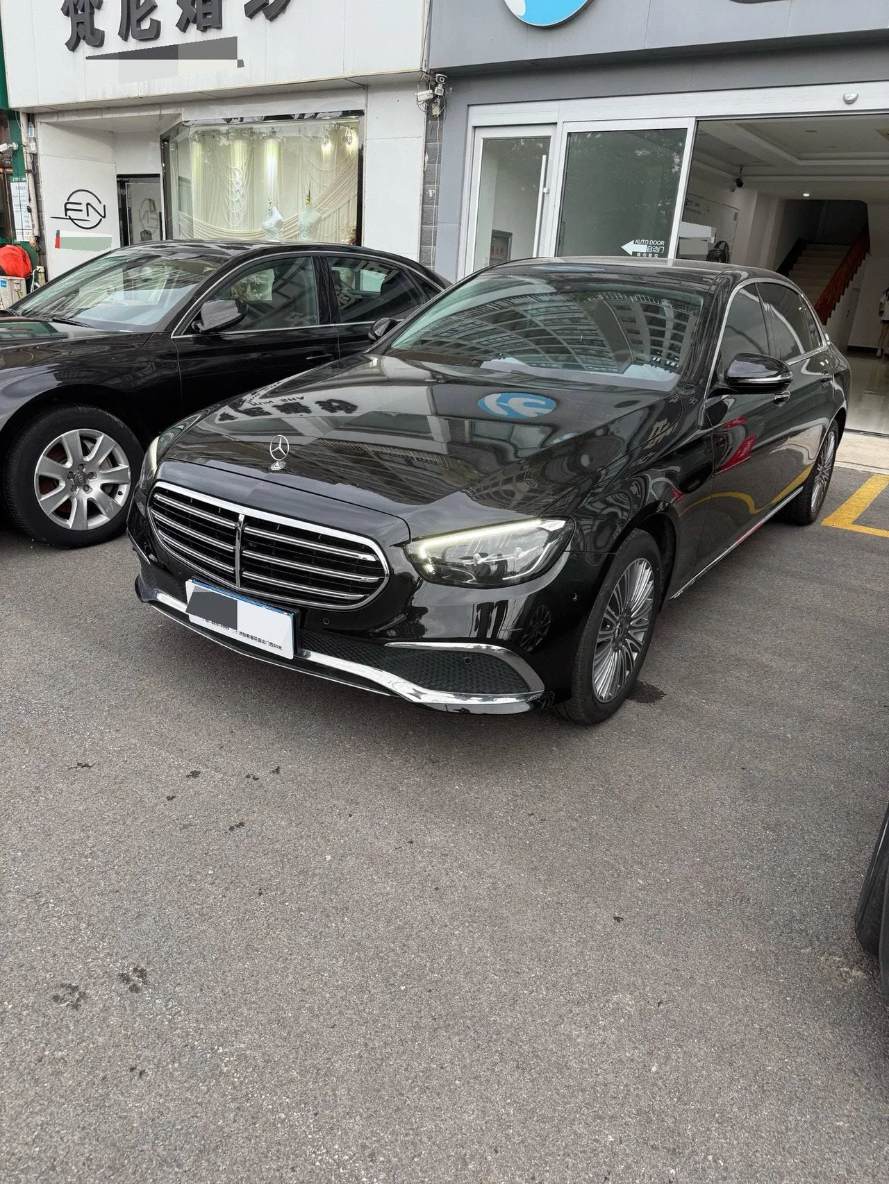Open image lightbox: Mercedes Benz E Class 2021 E 260 L 2.0T (changed) automatic gear