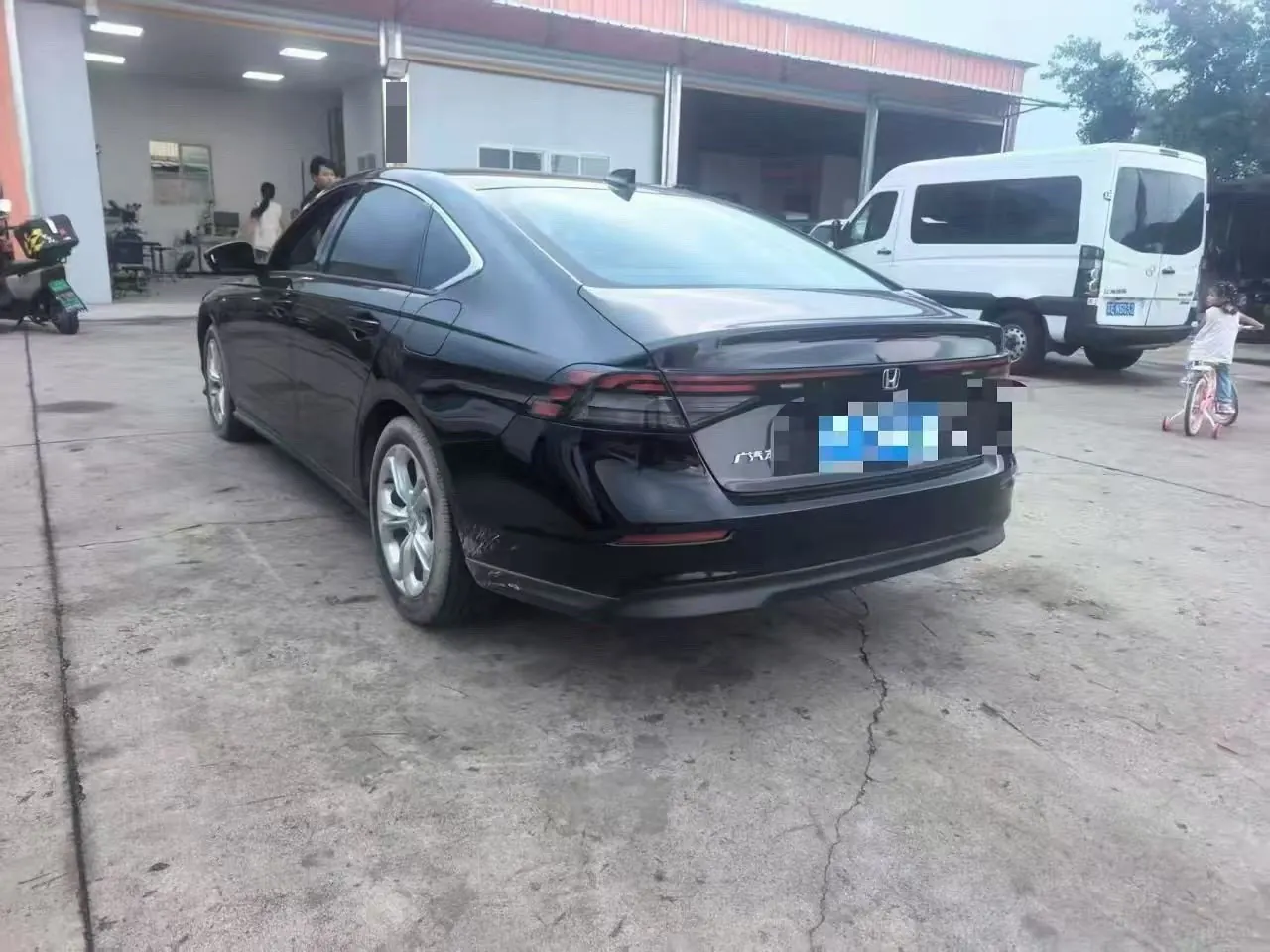 Honda 2023 11th Generation Accord 1.5T Stepless 260TURBO Smart Edition Automatic Gear 2