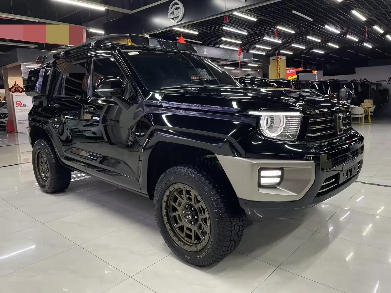 Tank 2024 Tank 700 Hi4-T 3.0T Extreme Edition Automatic Gear 3