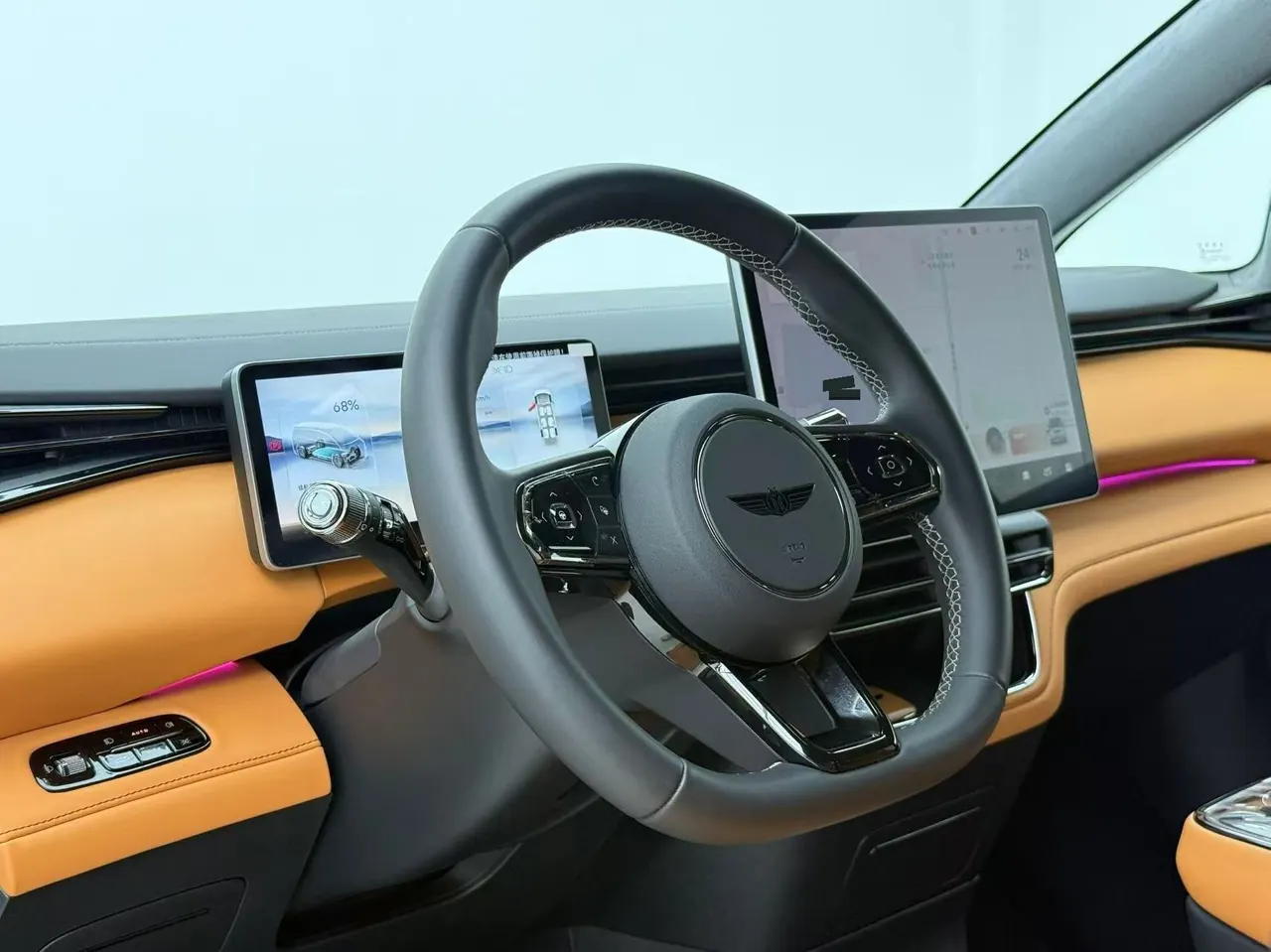 LEVC 2025 L 380 825km Special Edition Automatic Gear 3