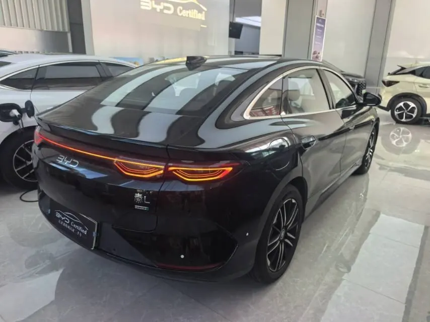 BYD 2025 Qin L EV 545KM Excellent Automatic Gear 3