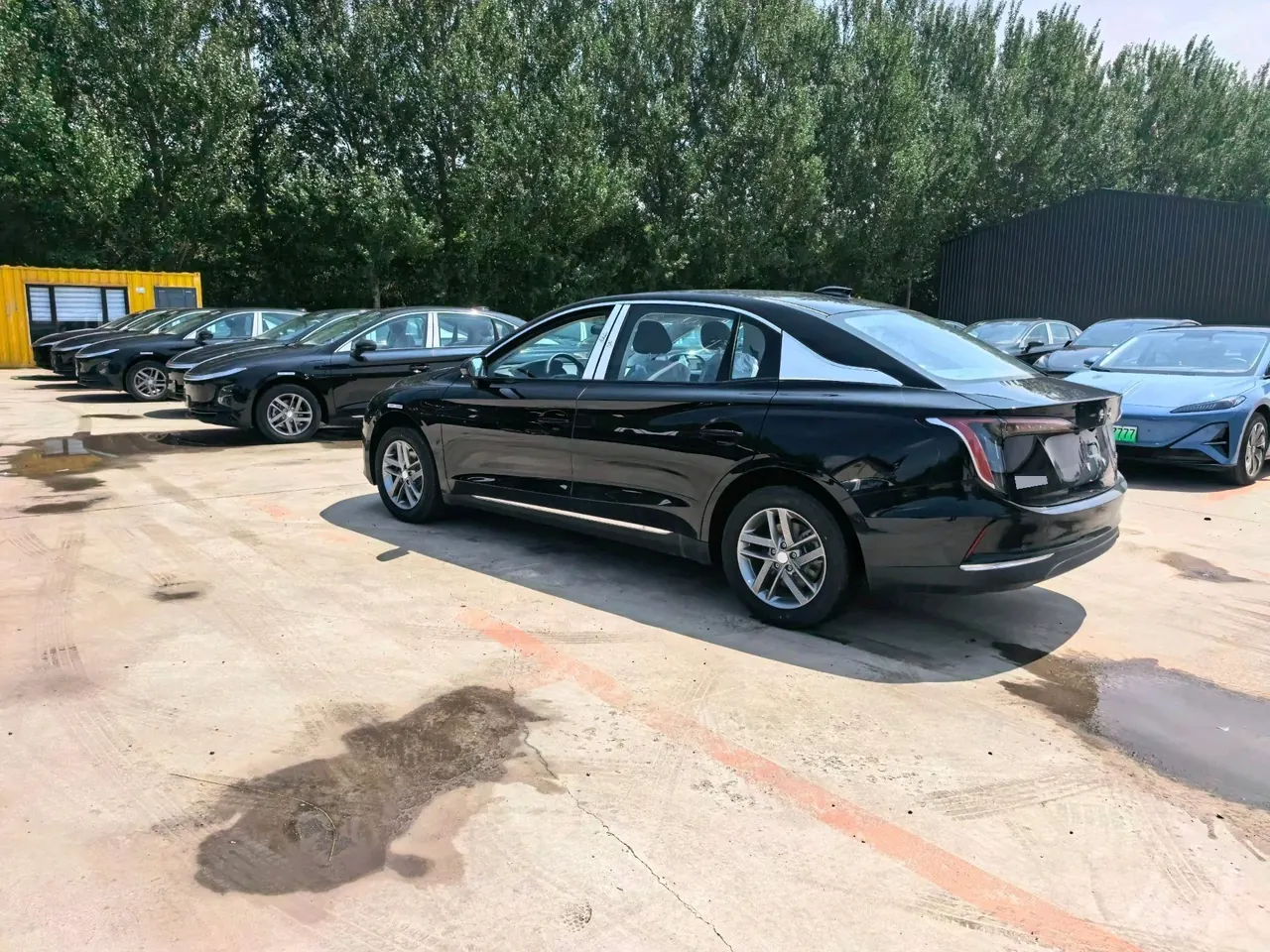 HongQi 2025 E-QM 5 610km PLUS automatic transmission 4