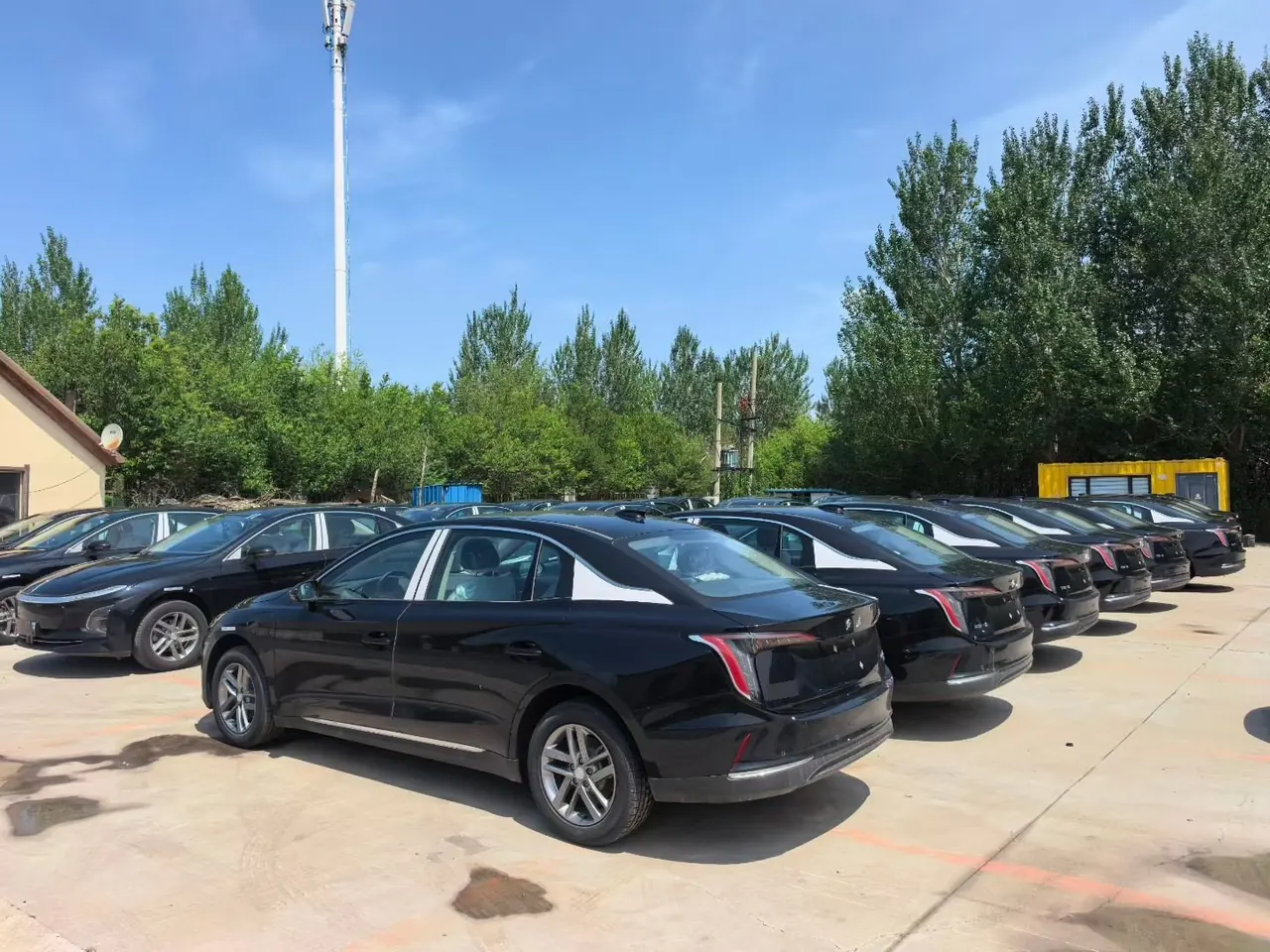 HongQi 2025 E-QM 5 610km PLUS automatic transmission 5