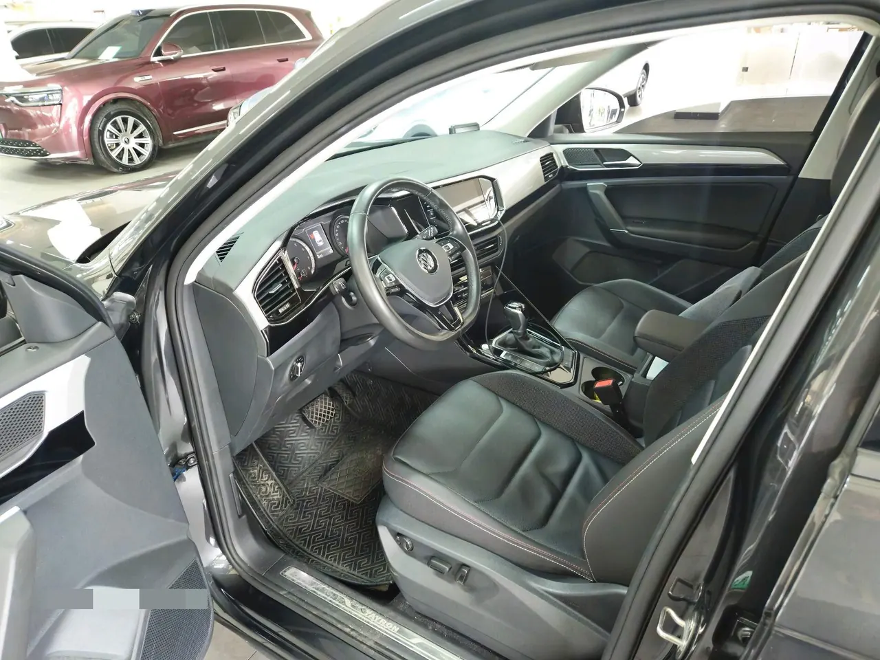 Volkswagen 2020 Tanyue 2.0TSI 330TSI Two-Drive Deluxe Smart Joint Edition Automatic Gear 4