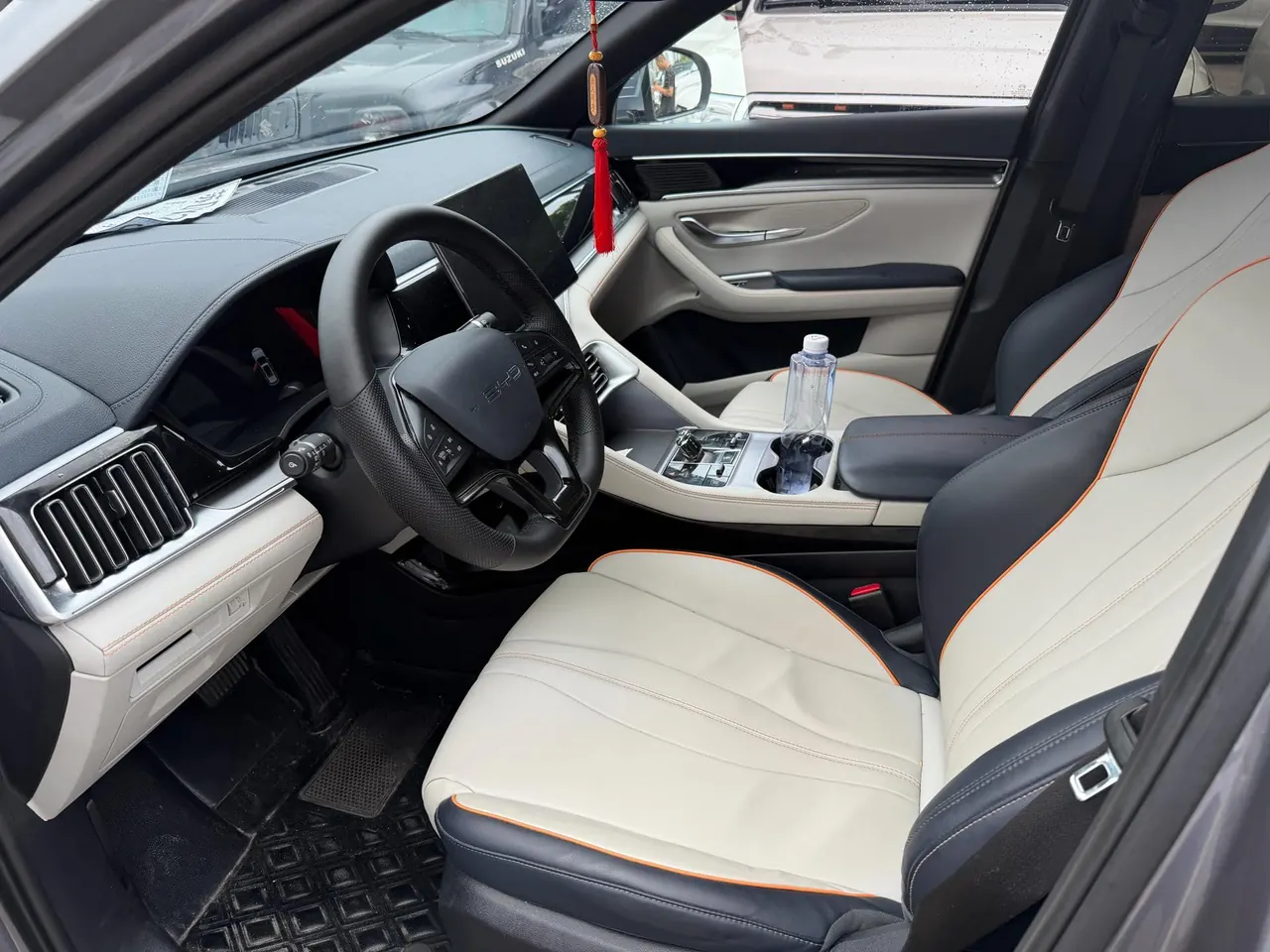 BYD 2023 Song PLUS DM-i 1.5 Stepless Champion Edition 110KM Flagship PLUS Automatic Gear 2
