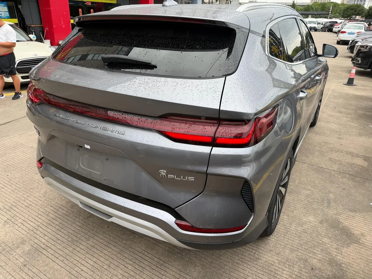 BYD 2023 Song PLUS DM-i 1.5 Stepless Champion Edition 110KM Flagship PLUS Automatic Gear 5
