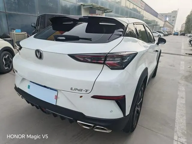 ChangAn 2020 UNI-T 1.5T Flagship Automatic Gear 2