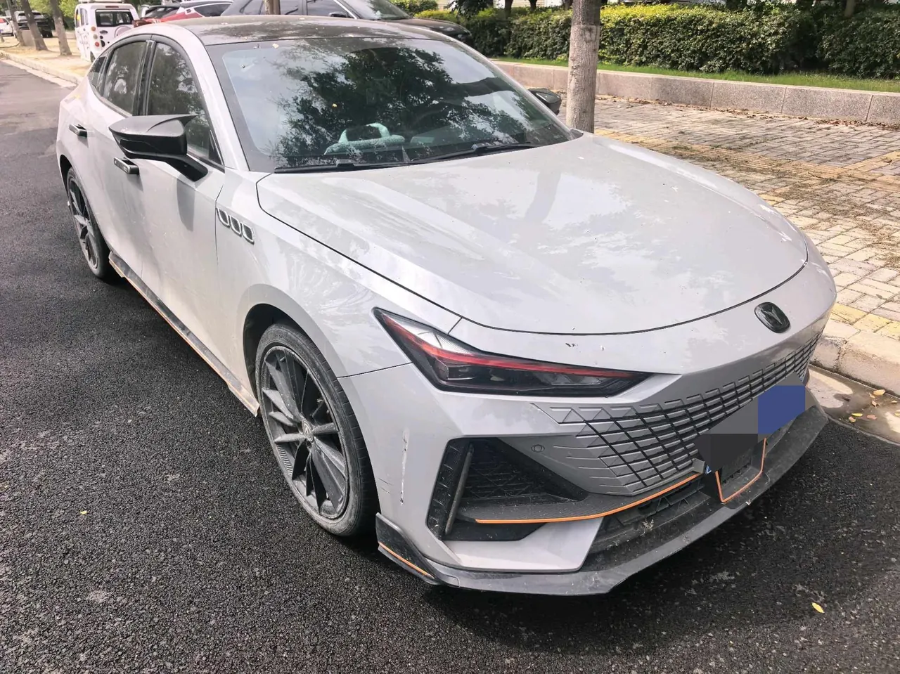 ChangAn 2022 UNI-V 1.5T Sports Edition Automatic 2