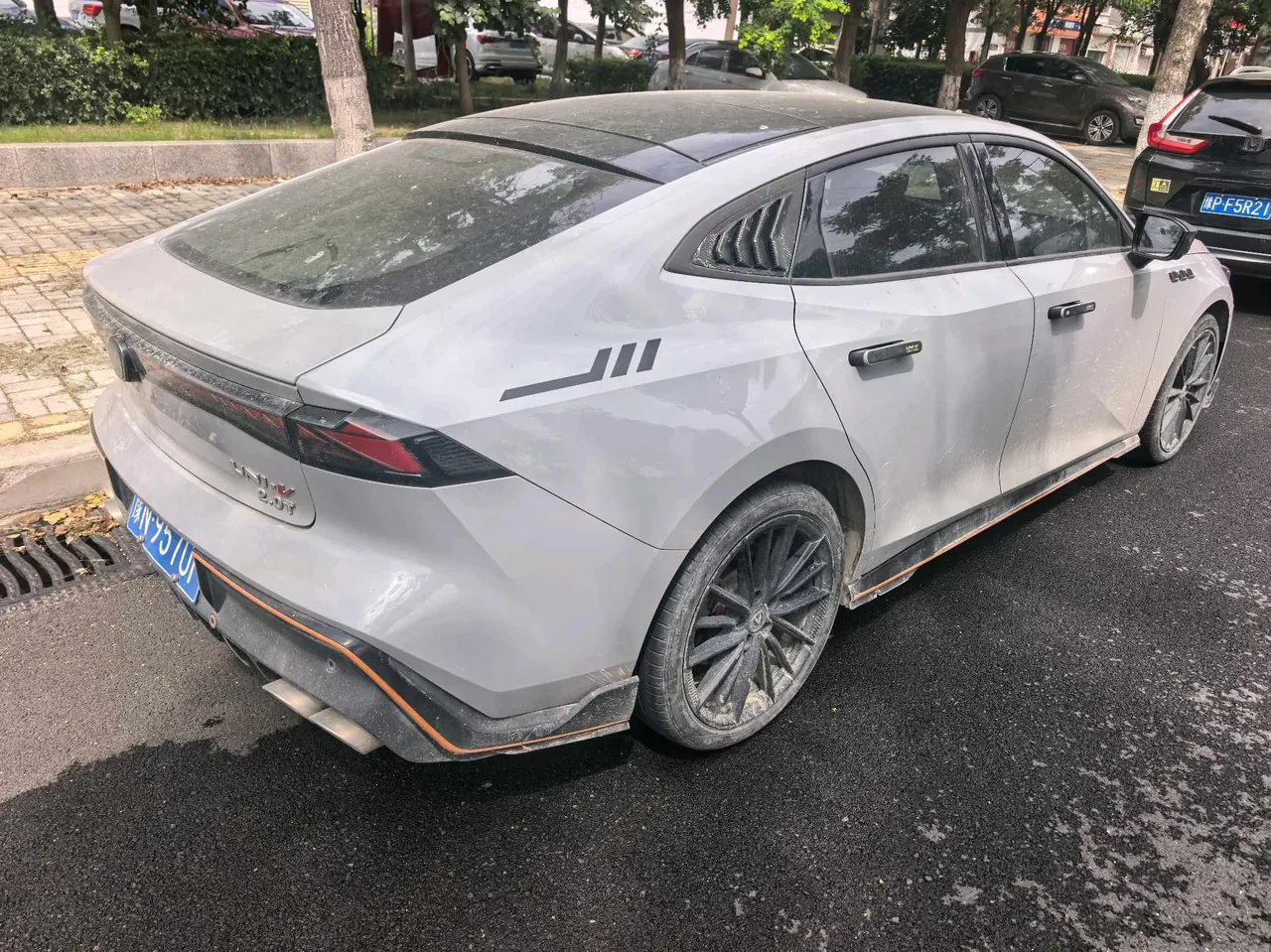 ChangAn 2022 UNI-V 1.5T Sports Edition Automatic 3