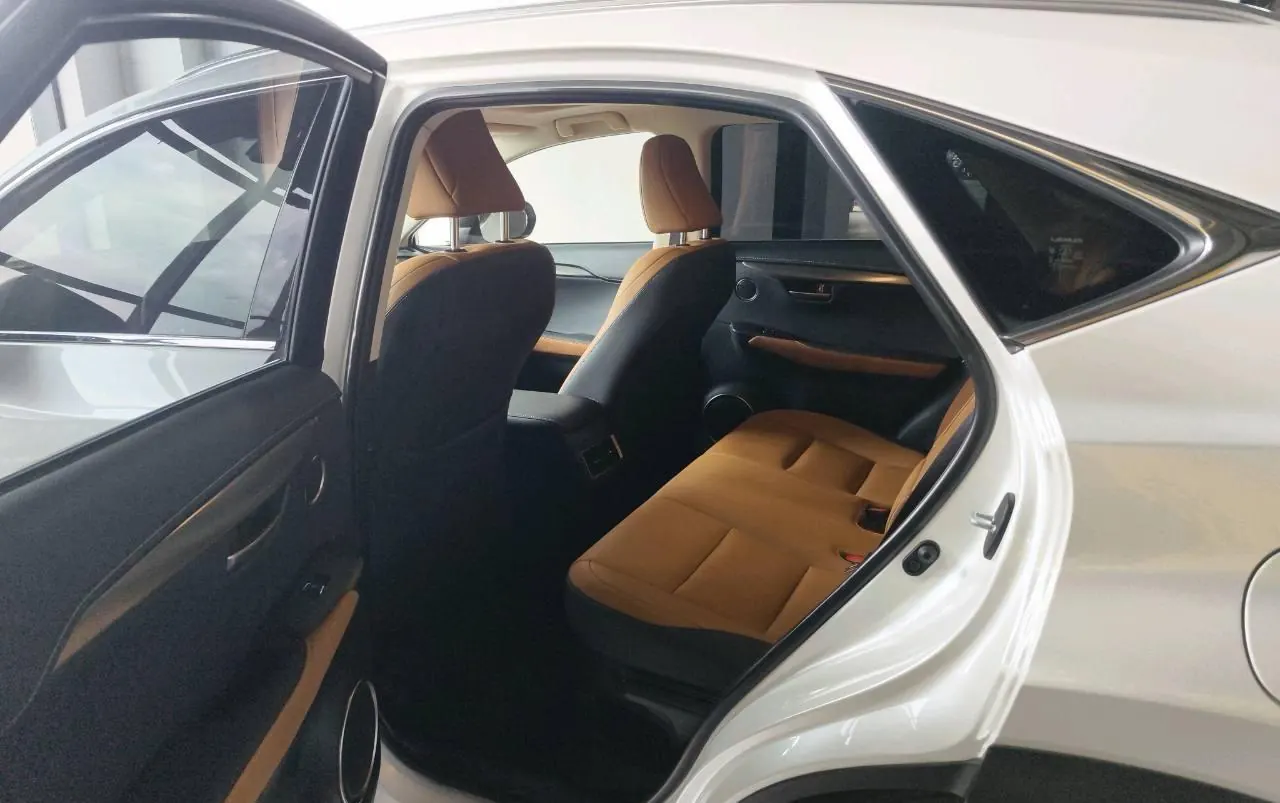 Lexus NX (Imported) 2020 NX200 2.0 Stepless Front Edition Automatic Gear 4