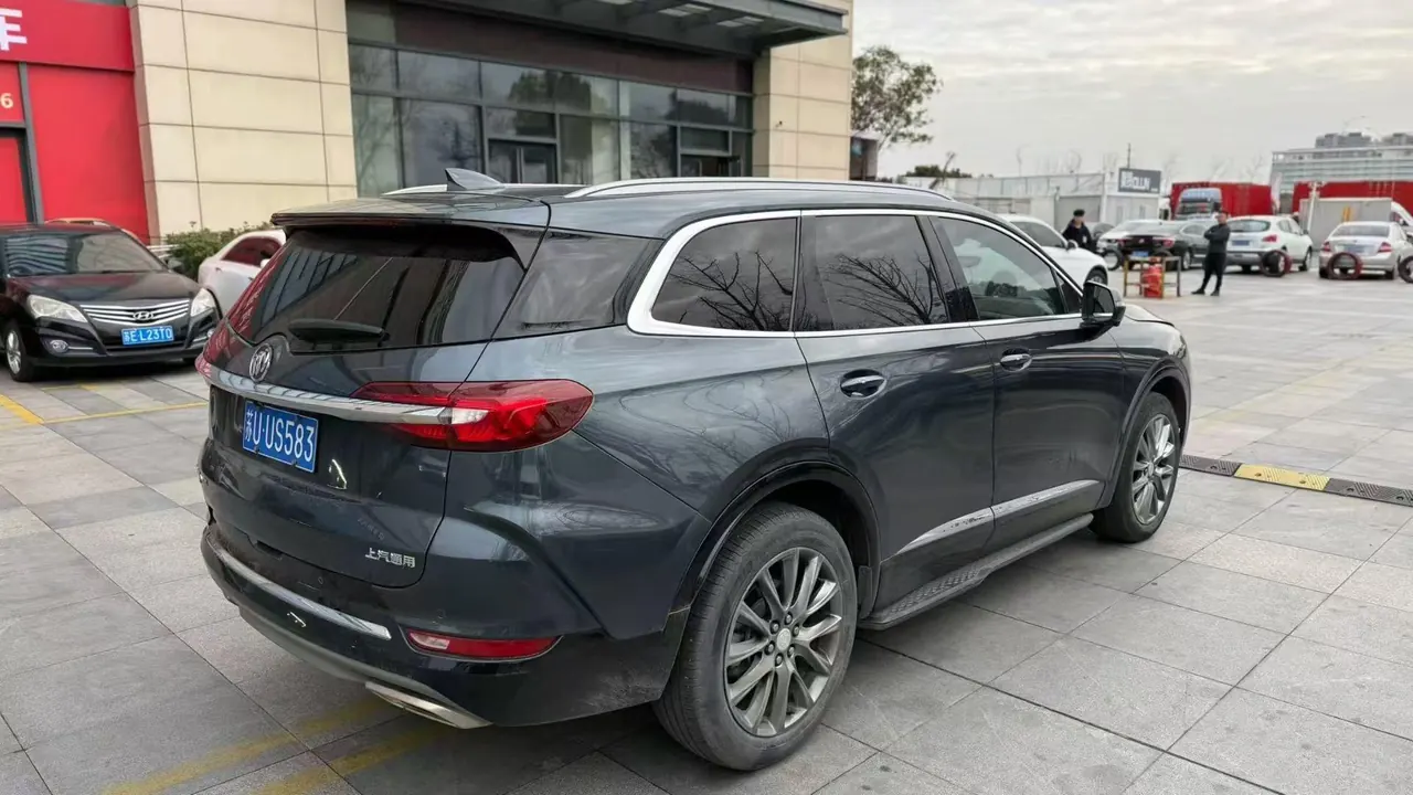 Buick 2020 Angke Flag 2.0T 28T Four-wheel Drive Enjoy Flagship Automatic Gear 3
