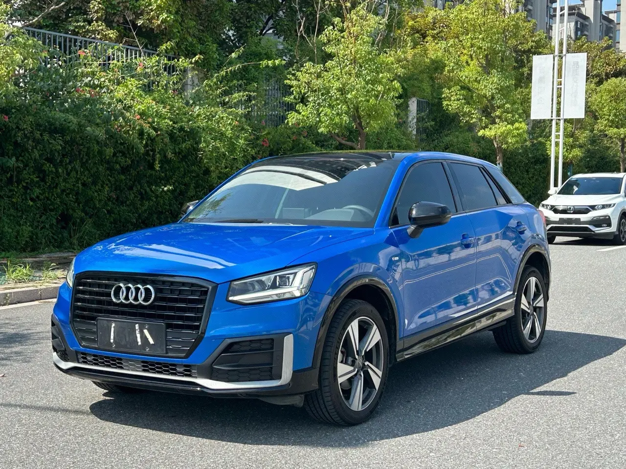 Open image lightbox: Audi 2020 Q2L 1.4TFSI 35TFSI Fashion Dynamic Automatic