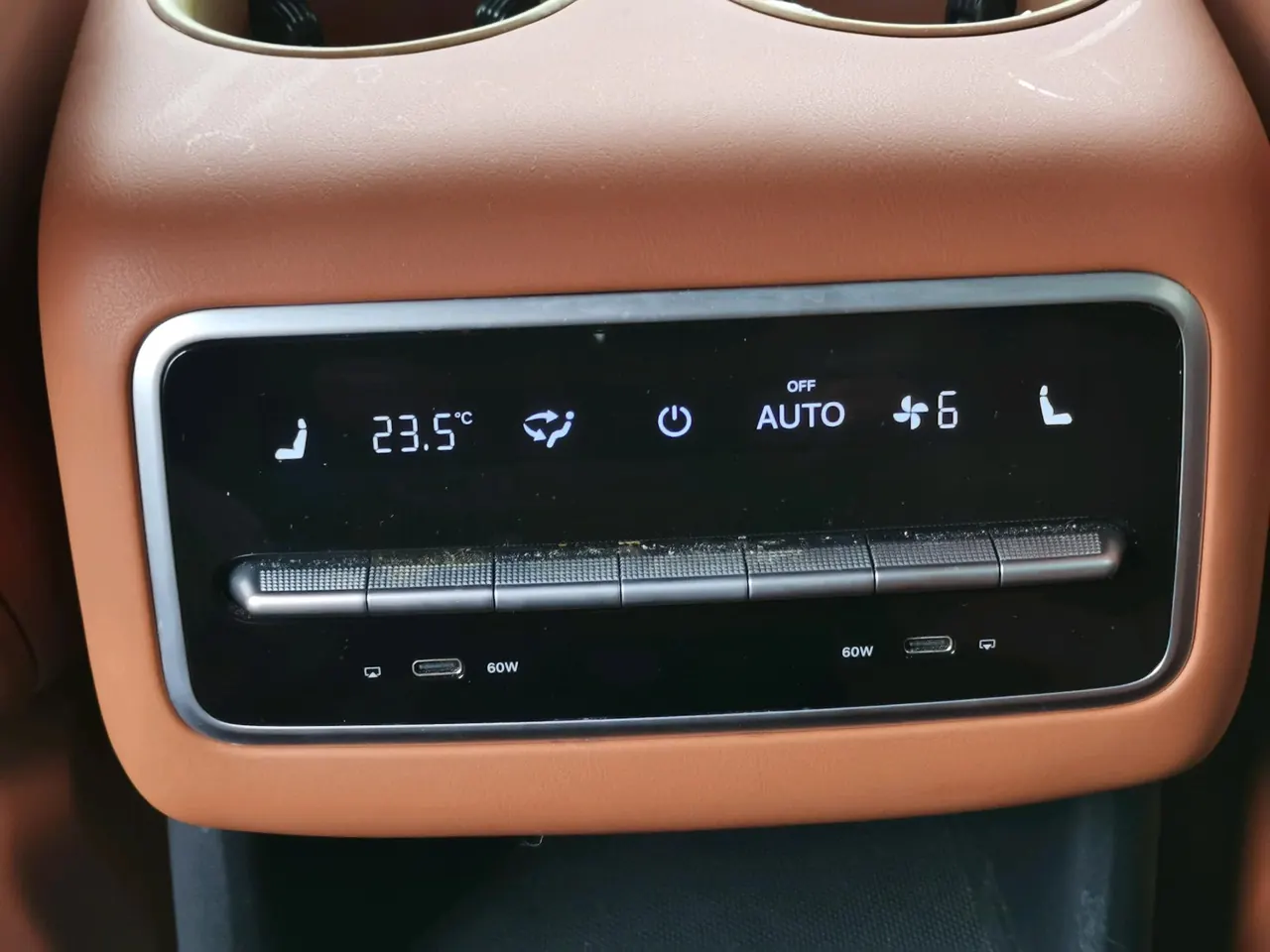Li 2023 L8 Pro automatic gear 8