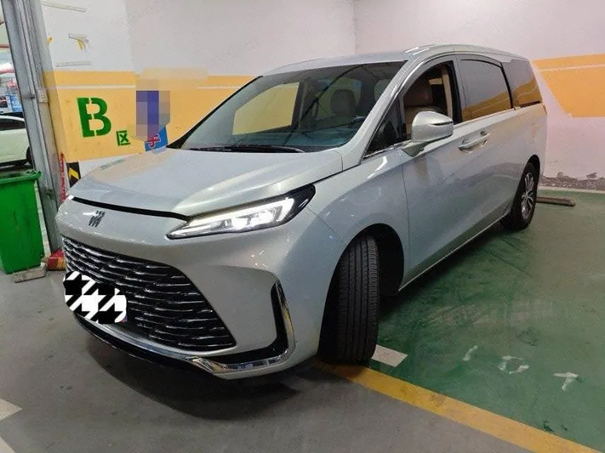 打开图片灯箱:Buick 2025 GL8 Land Business Class 2.0T Comfortable DG Edition Automatic Gear