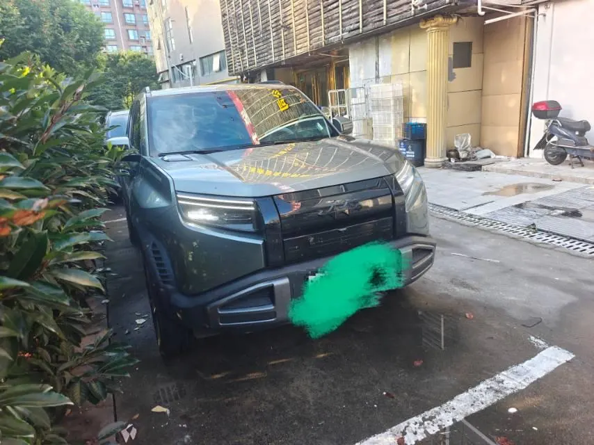 FangChengBao 2025 titanium 3 501KM four-wheel drive intelligent driving Ultra version automatic gear 2
