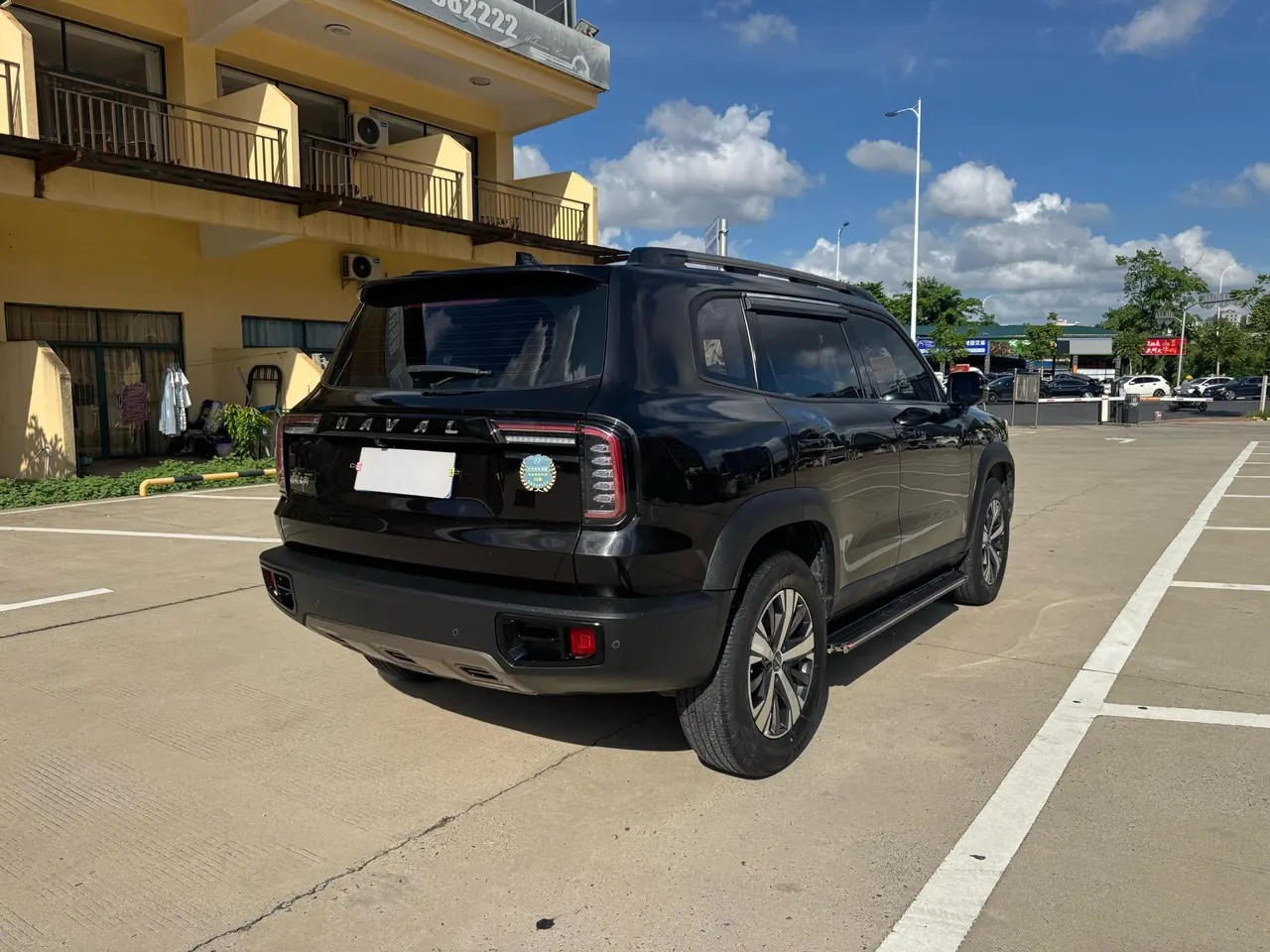 Haval 2022 big dog 1.5T two-wheel drive Labrador version automatic gear 9