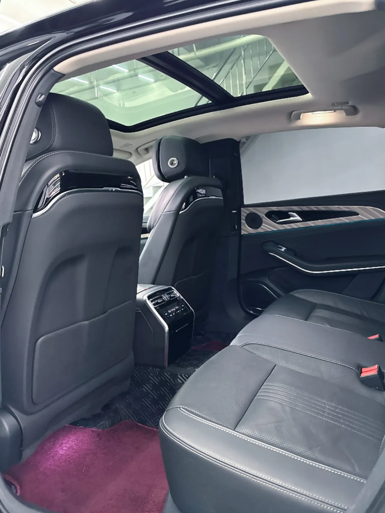 HongQi 2022 H9 48V 2.0T Zhilian Flag Edition Automatic Gear 5