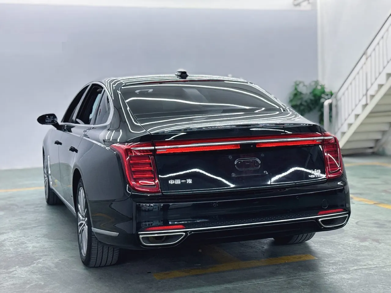 HongQi 2022 H9 48V 2.0T Zhilian Flag Edition Automatic Gear 7