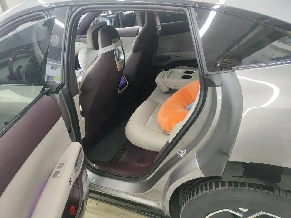 MI 2025 YU7 Long Endurance Rear Drive Automatic Gear 4