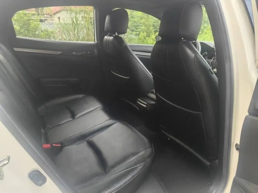 Honda 2021 Civic Hatchback 1.5T Stepless 220TURBO Tide Cool Control Automatic Gear 4