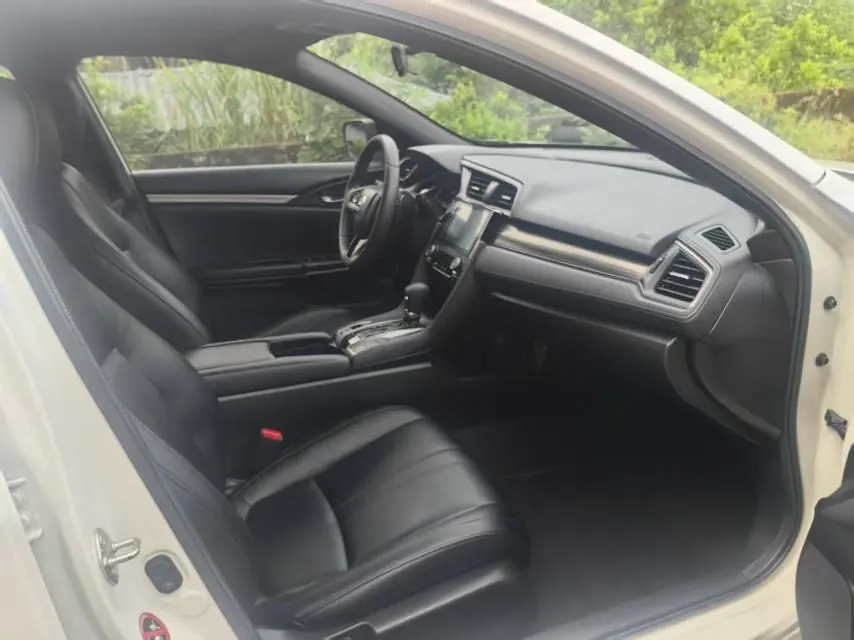 Honda 2021 Civic Hatchback 1.5T Stepless 220TURBO Tide Cool Control Automatic Gear 6