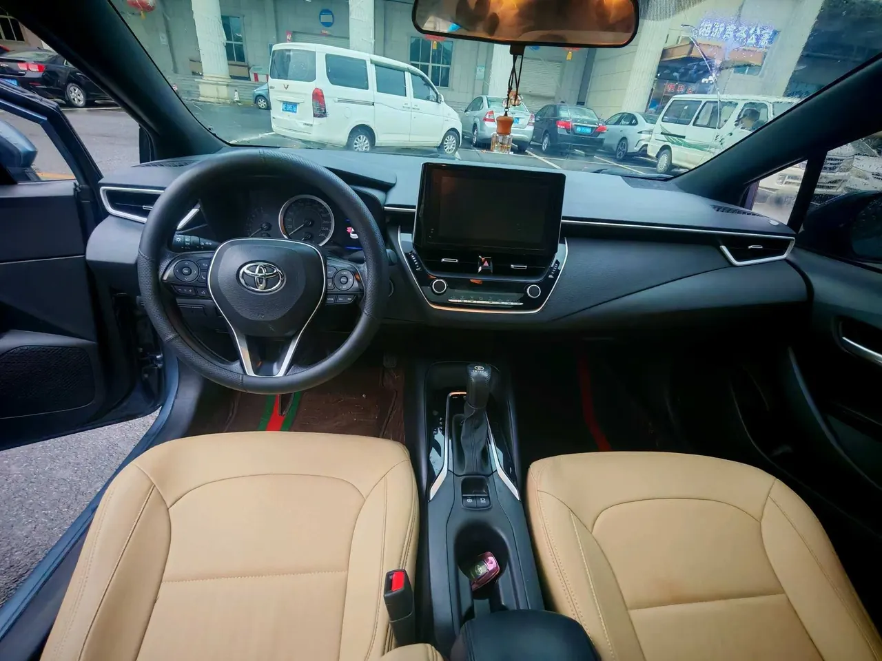 Toyota 2023 Lei Ling 1.2T Stepless 185T Deluxe Automatic Gear 8