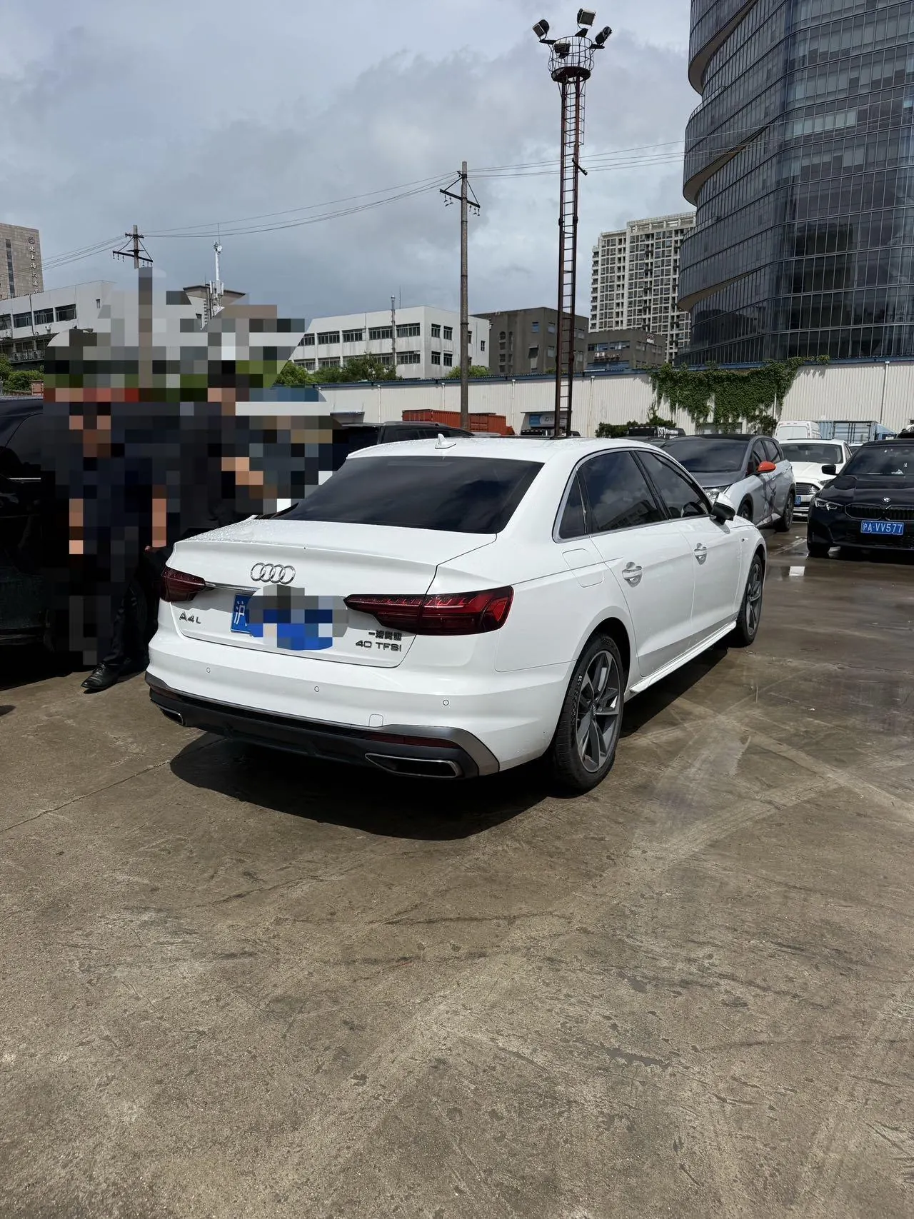 Audi 2020 A4L 2.0TFSI 40TFSI Deluxe Dynamic Automatic 3