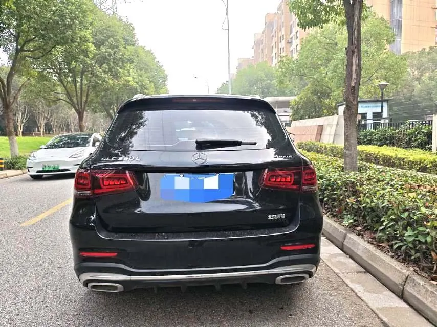Mercedes Benz 2020 GLC 260 L 4MATIC 2.0T Luxury Automatic 5