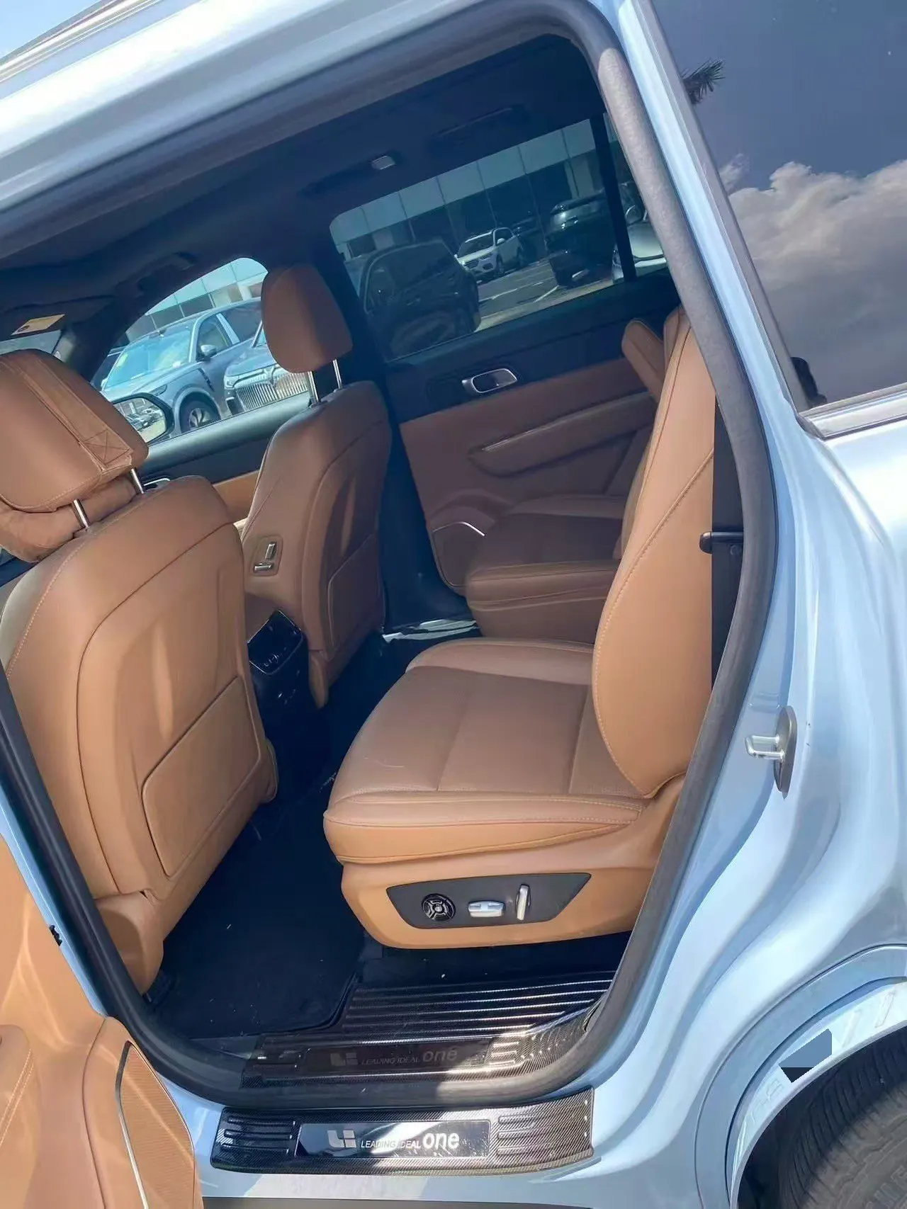 Li 2021 ONE 1.2T extended range 6-seat automatic gear 8