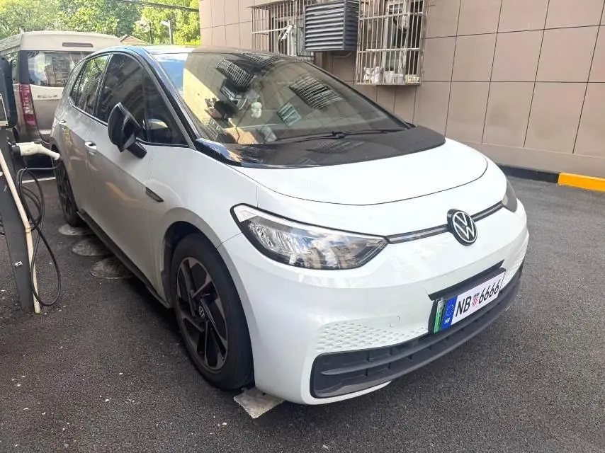 Volkswagen 2022 ID. 3 Pure pure version automatic gear 3