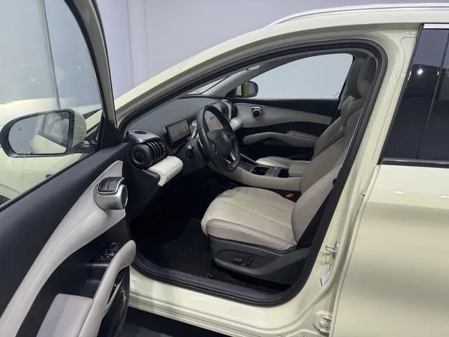 BYD Yuan PLUS 2025 Yuan PLUS Smart Driving Edition 510KM Excellent Automatic Gear 6