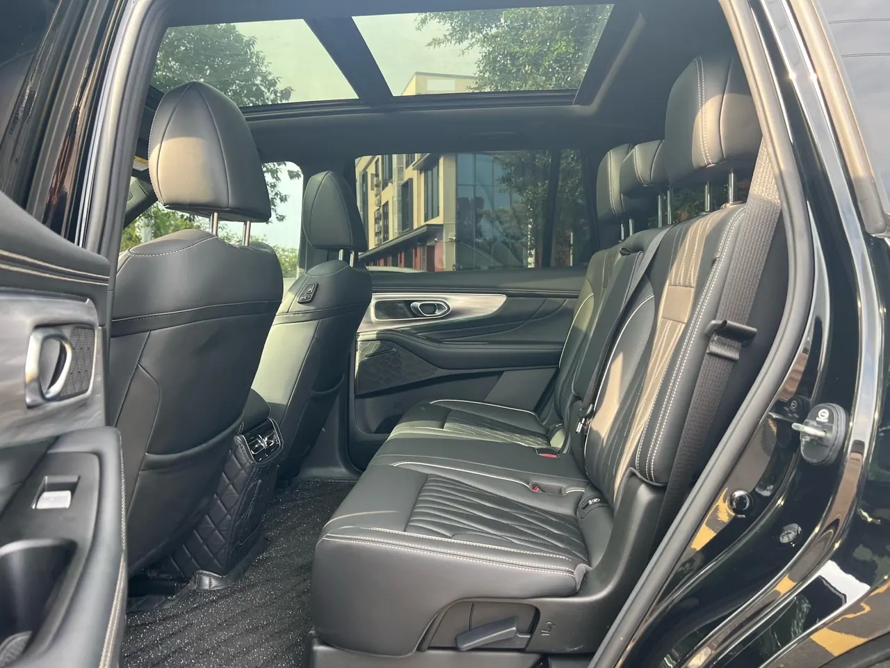 Trumpchi 2025 GS8 2.0TGDI Leading Series, Two-Wheel Drive Luxury Version, 5-Seater, Automatic Transmission 10