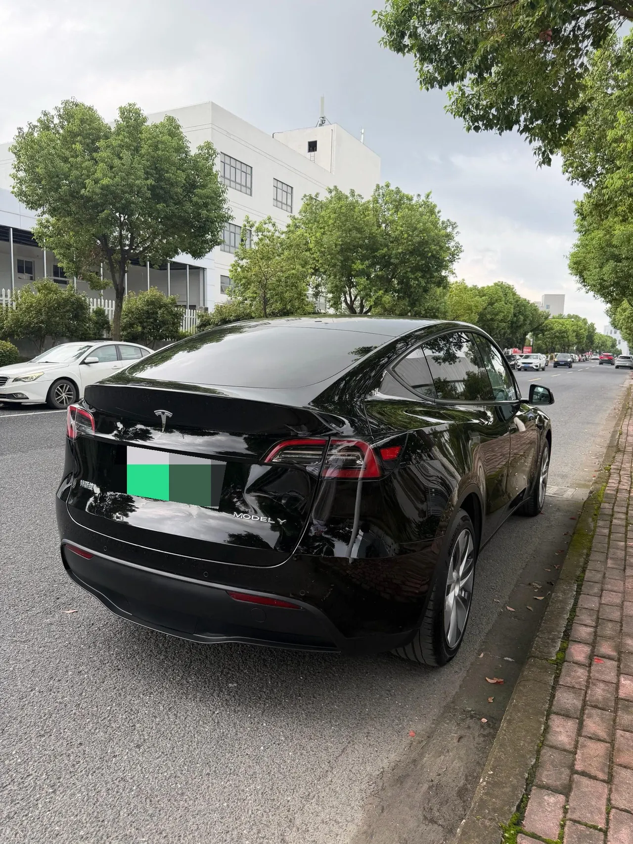 Tesla 2022 Model Y rear-wheel drive version (facelift) automatic gear 7