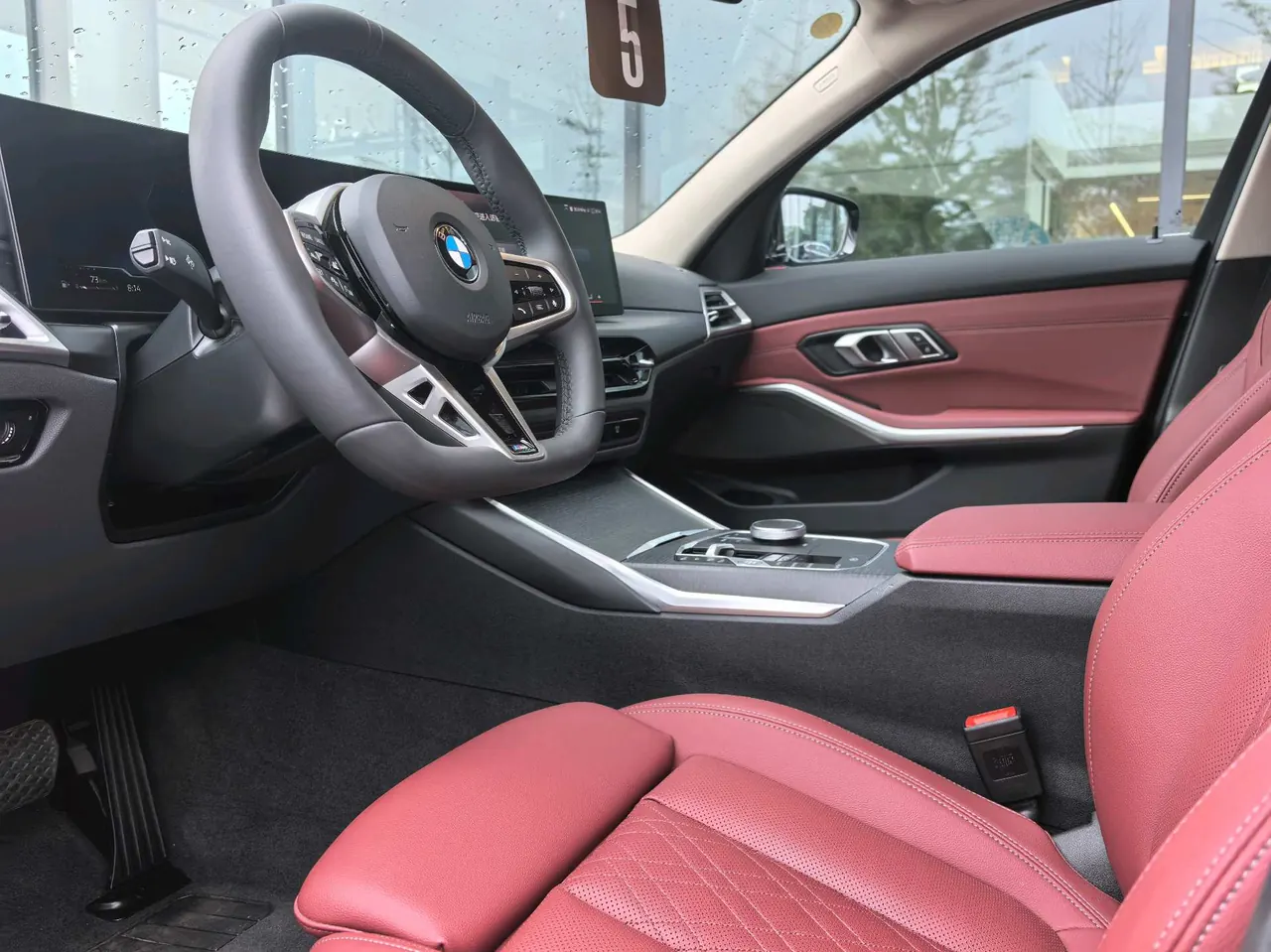 BMW 3 Series 2026 325Li 2.0T M Sports Suit Automatic Gear 10