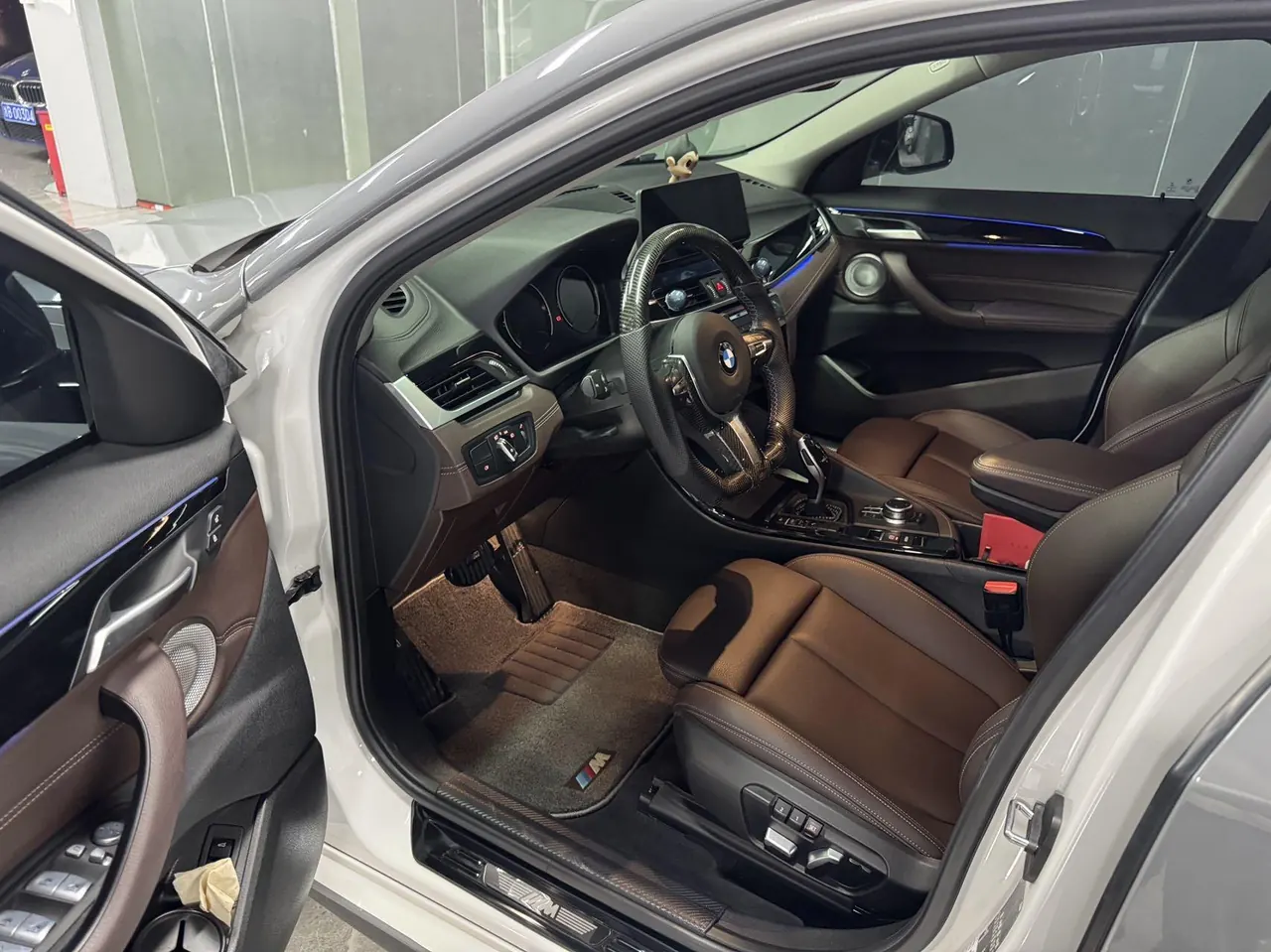 BMW 2022 X2 sDrive25i 2.0T M sports suit automatic gear 2