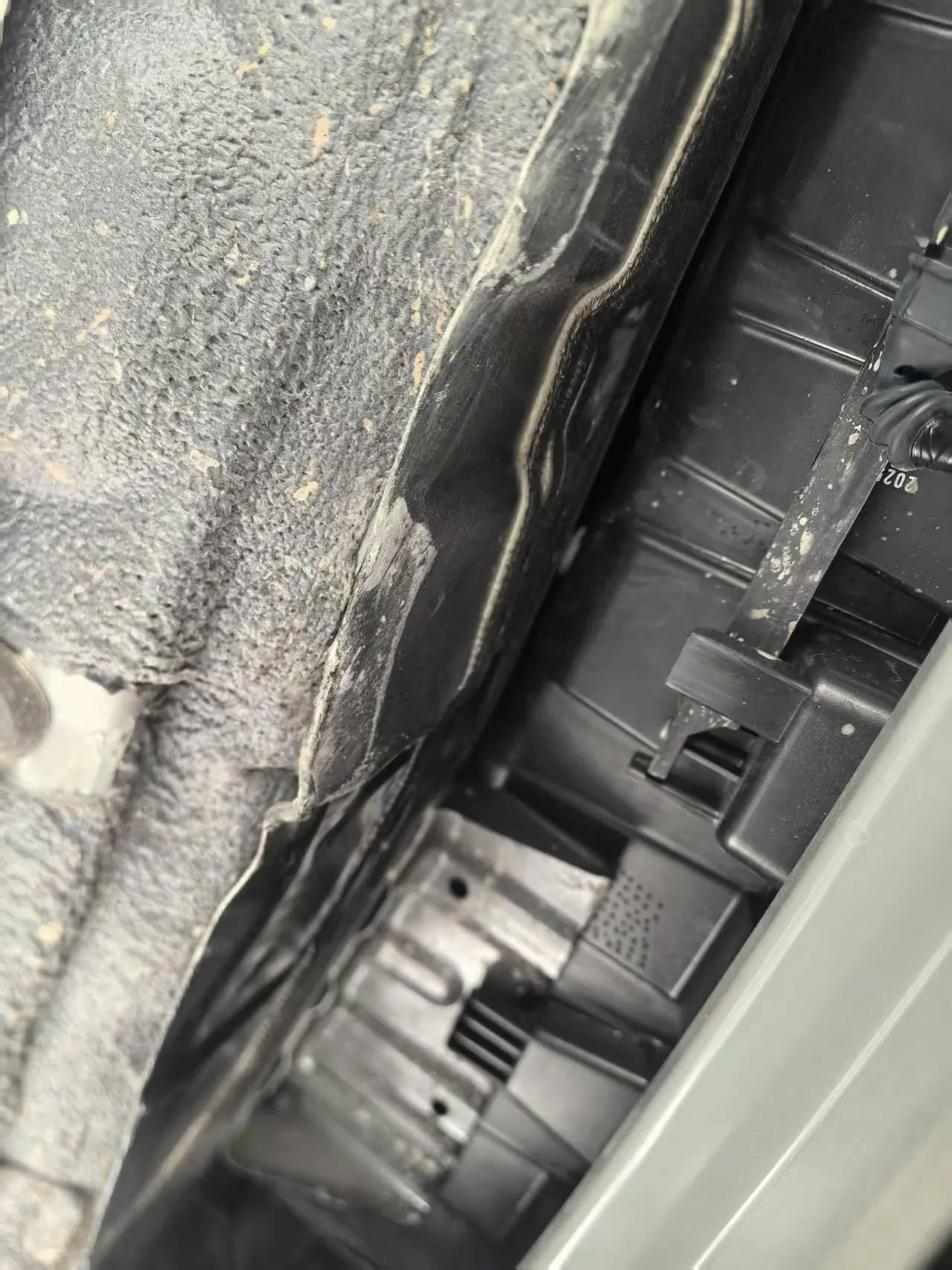 Haval 2023 Raptors Hi4 1.5T 145 Discovery Edition Automatic Gear 3