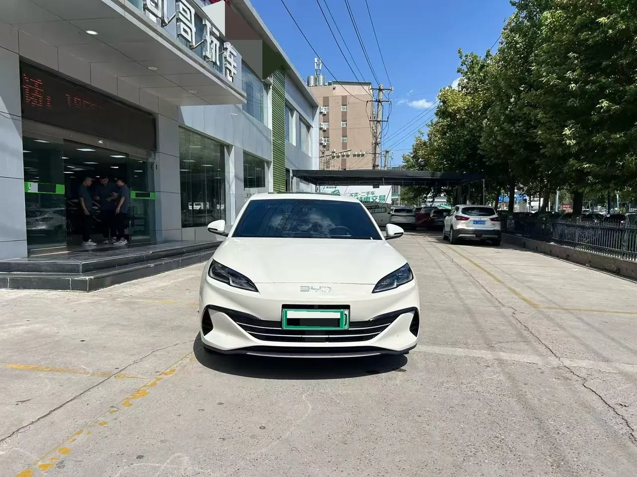 BYD 2024 Seal 06 DM-i 1.5 Stepless 120KM Honorable Automatic Gear 3
