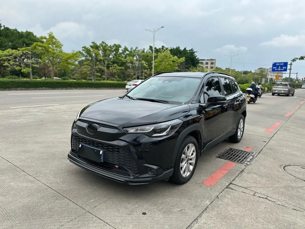 打开图片灯箱:Toyota 2024 Fenglanda Shuangqing 2.0 Stepless Intelligent Electric Hybrid Leading Edition Automatic Gear