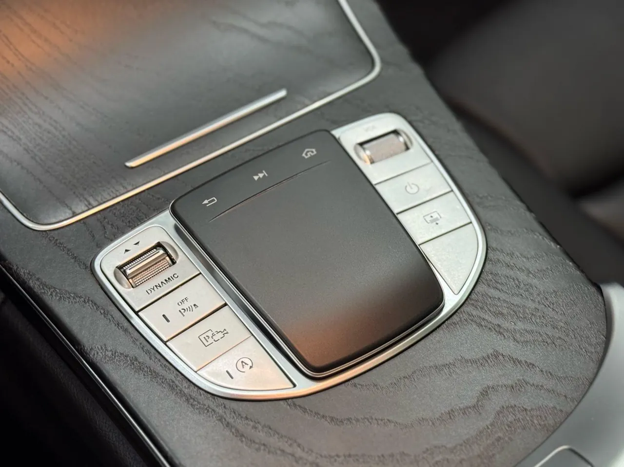 Mercedes Benz Class C 2021 C 200 L 1.5T Fashion Sports Edition Automatic Gear 10