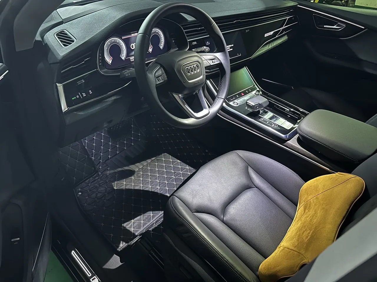 Audi Q8 (Imported) 2022 Q8 48V 3.0TFSI 55TFSI Luxury Dynamic Automatic Gear 5