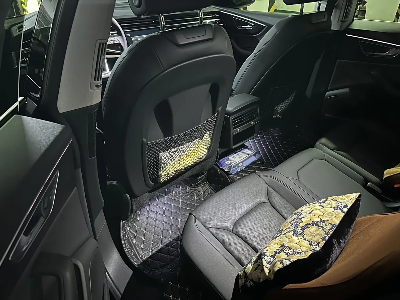 Audi Q8 (Imported) 2022 Q8 48V 3.0TFSI 55TFSI Luxury Dynamic Automatic Gear 6