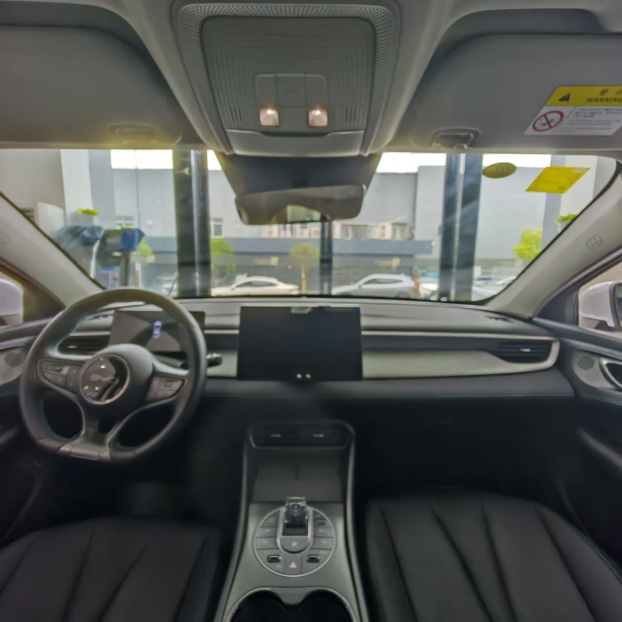 BYD 2025 seals 05 DM-i 1.5 stepless smart driving version 120KM flagship automatic gear 3