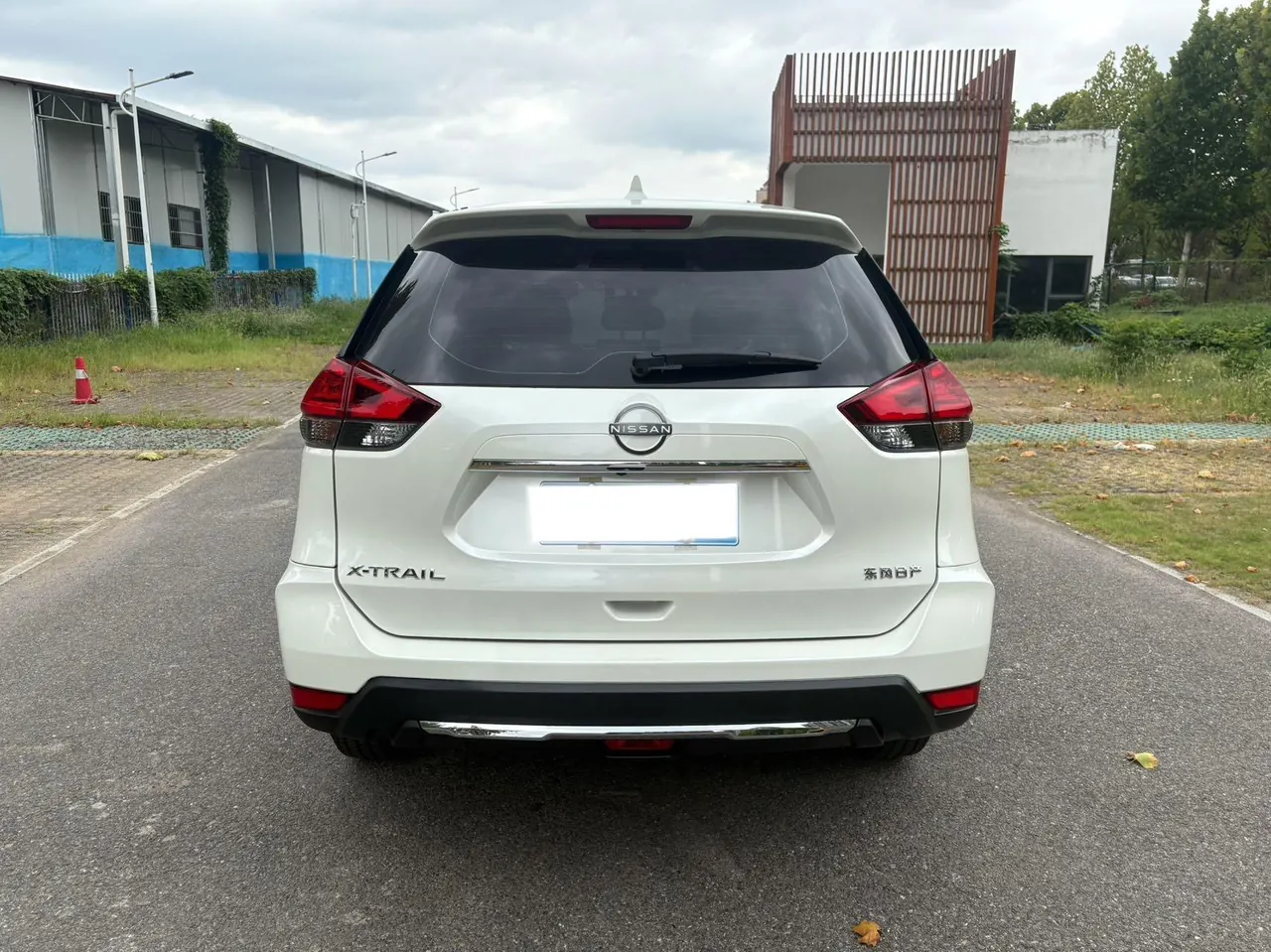 Nissan 2025 Qijun Honor 2.0 Stepless Two-Drive Leading Edition Automatic Transmission 5