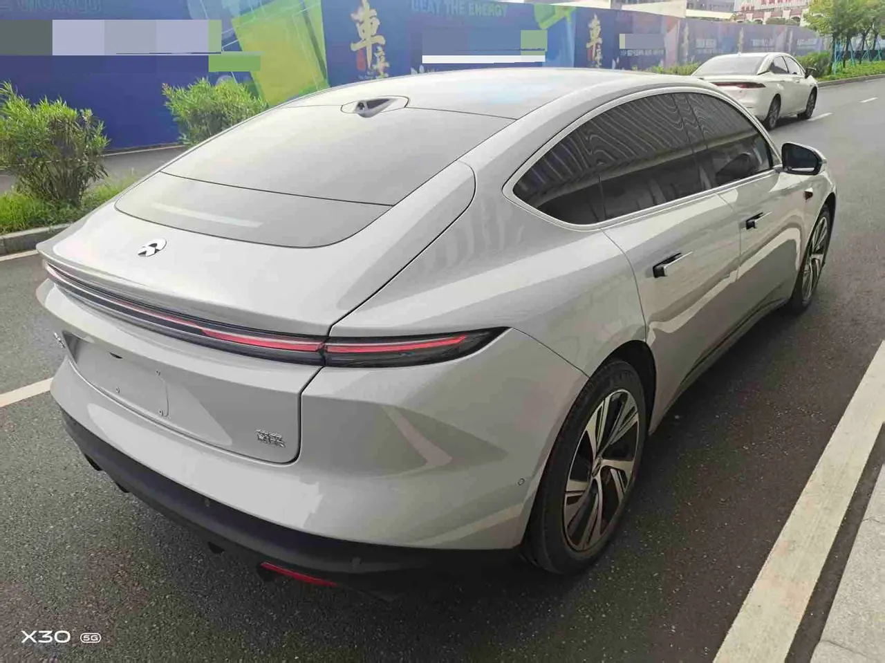 NIO 2024 ET5 75kWh automatic gear 6