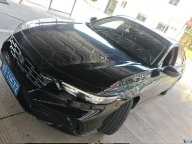 Honda 2025 11th Generation Accord 1.5T Stepless 260TURBO Premium Edition Automatic Gear 2