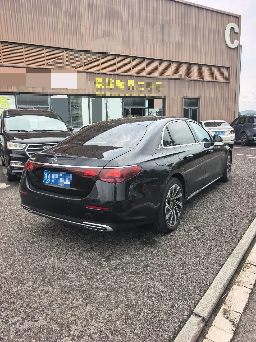Mercedes Benz E Class 2024 E 300 L 48V 2.0T Luxury Automatic Gear 4
