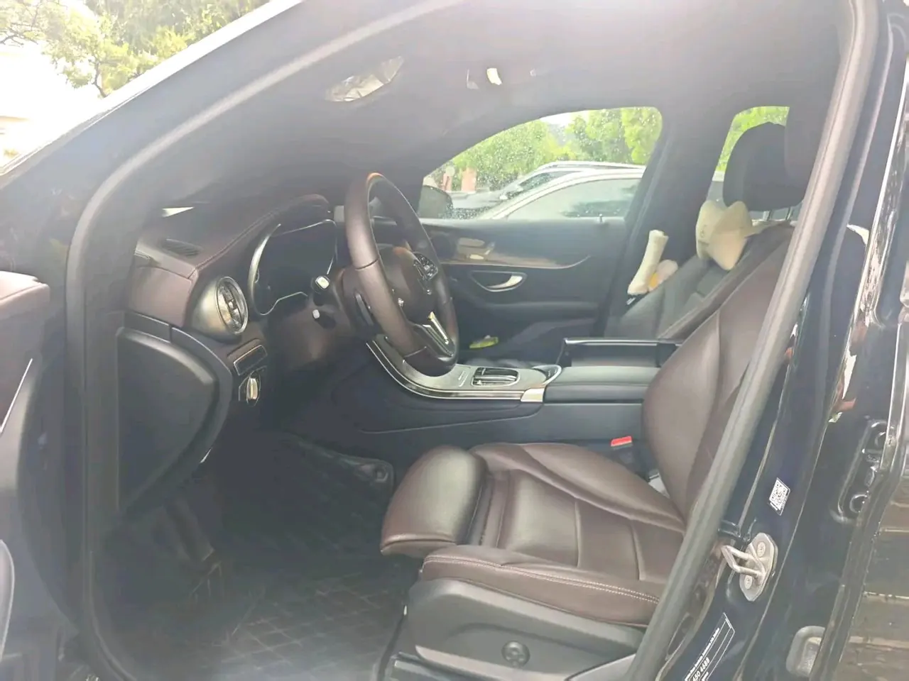 Mercedes Benz 2022 GLC 260 L 4MATIC 2.0T Luxury (Change 2) Automatic Gear 2