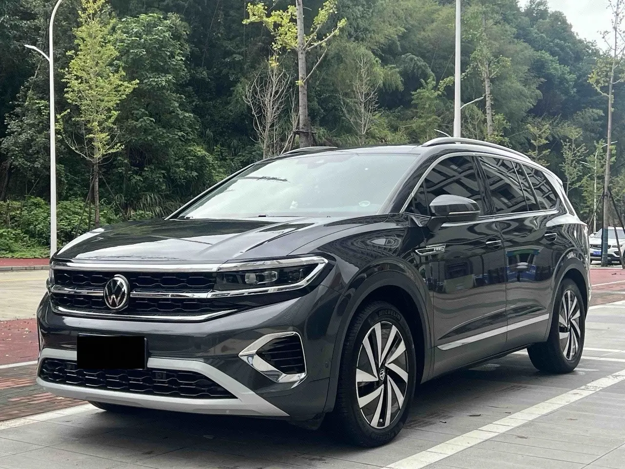 Volkswagen 2021 models of 2.0TSI 380TSI four-wheel drive luxury version of Pro automatic gear - View 1